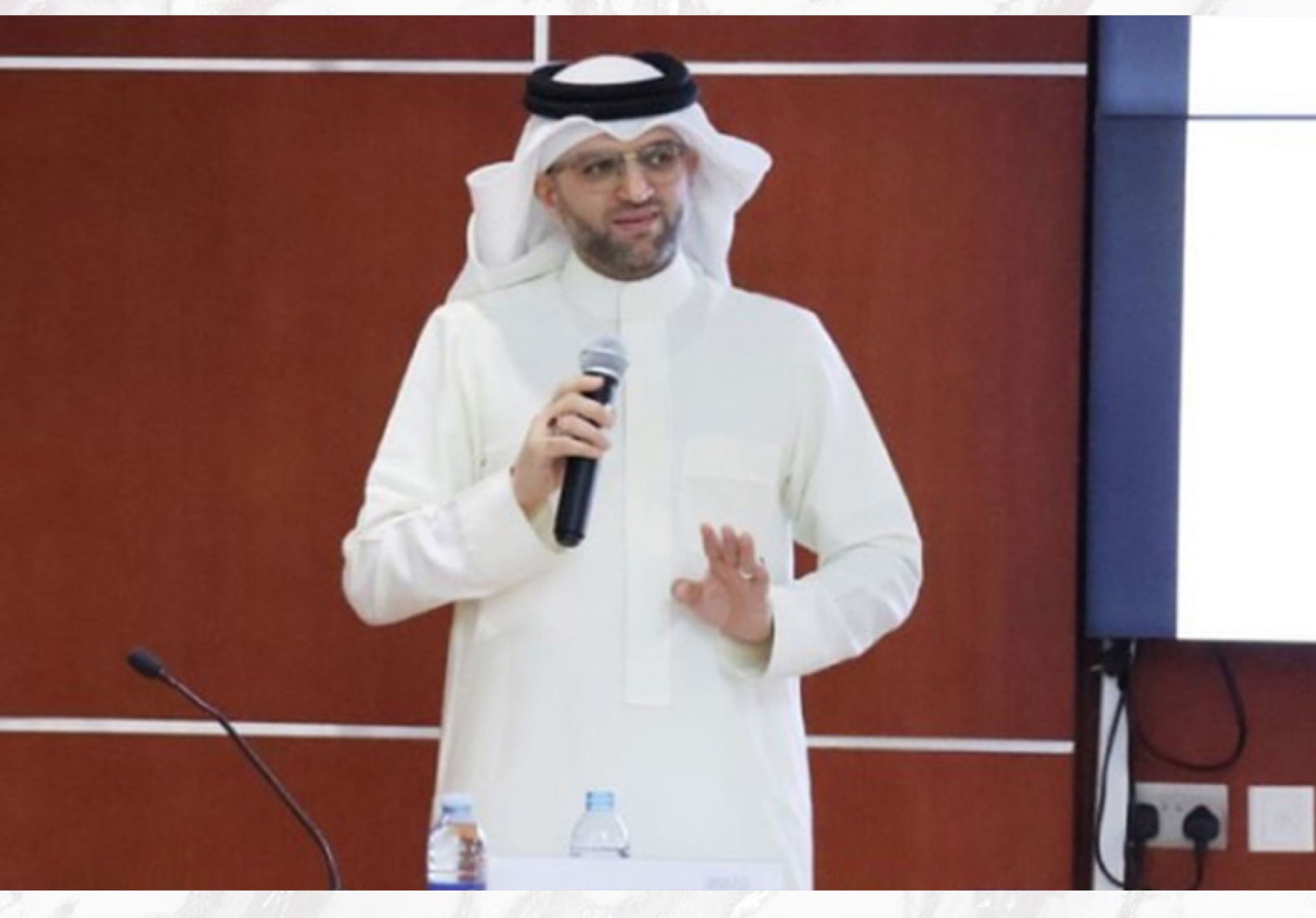 صور دورات تدريبية قانونية تم تقديمها من قبل المحامي جعفر الجمري الرئيس التنفيذي لمجموعة بن يوسف